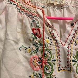 Vintage 1970s white BoHo blouse